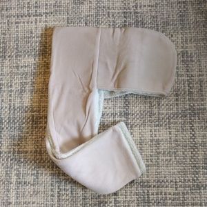 Scarf + hoodie, cream